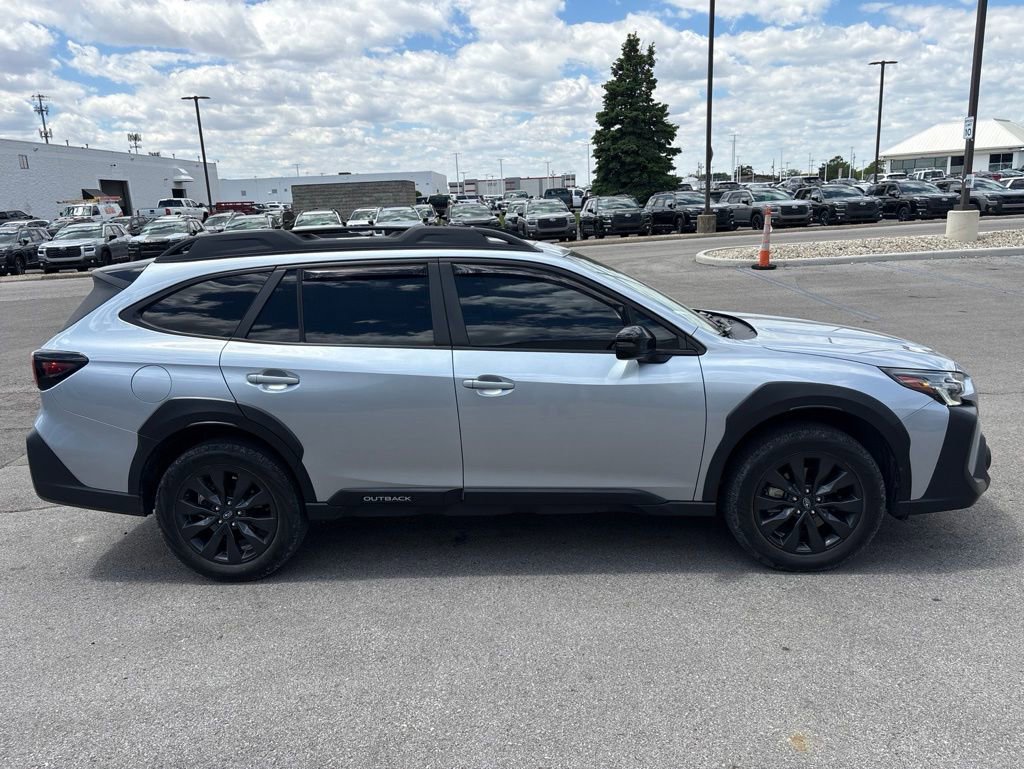 Used 2024 Subaru Outback Onyx Edition AWD/4WD image 2