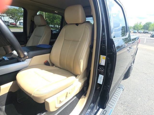 Used 2021 Ford F350 Lariat w/ Lariat Ultimate Package AWD/4WD image 3