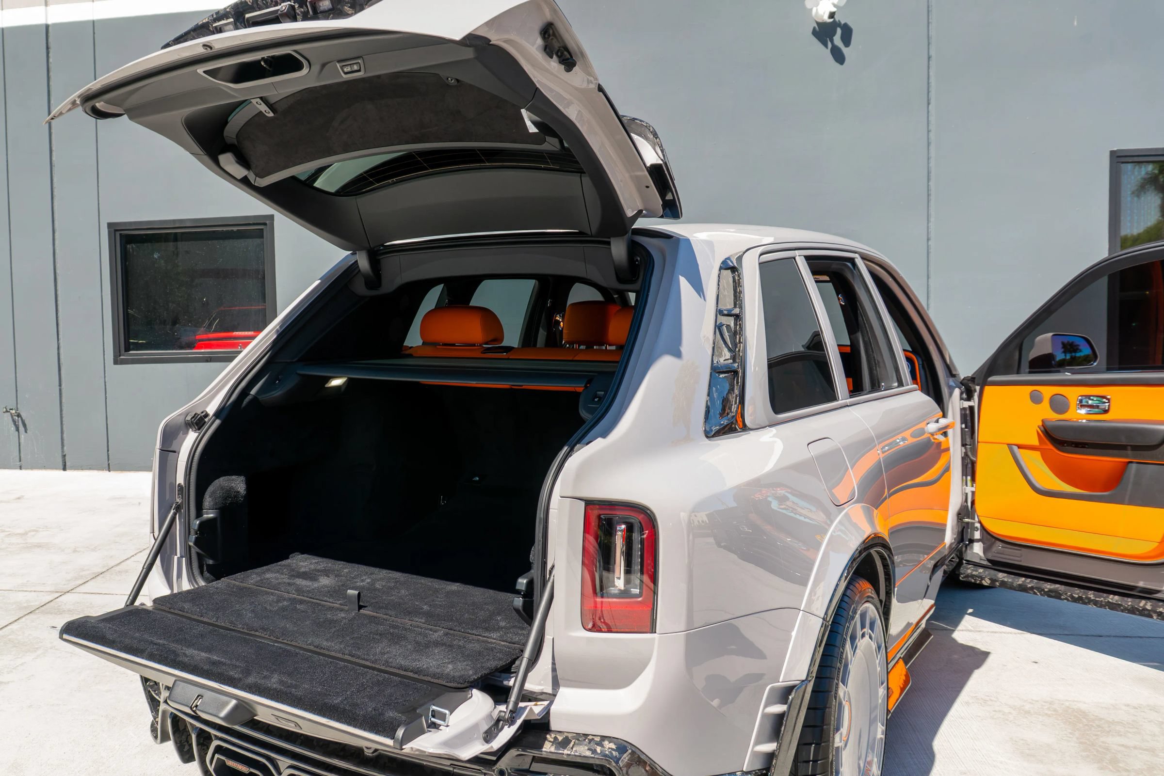 Used 2026 Rolls-Royce Cullinan AWD/4WD image 74