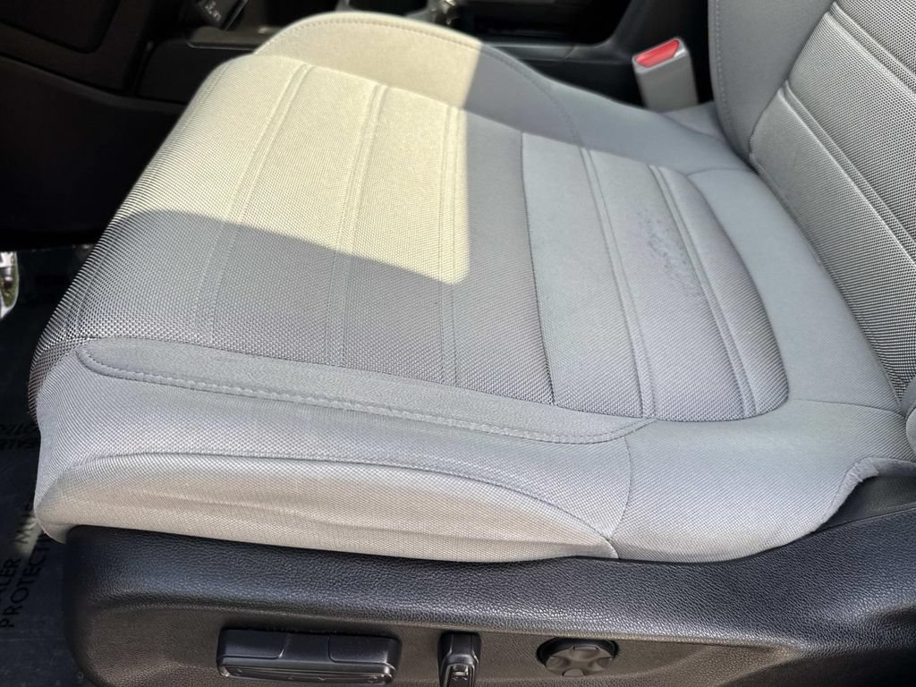 Used 2020 Honda CR-V EX image 27