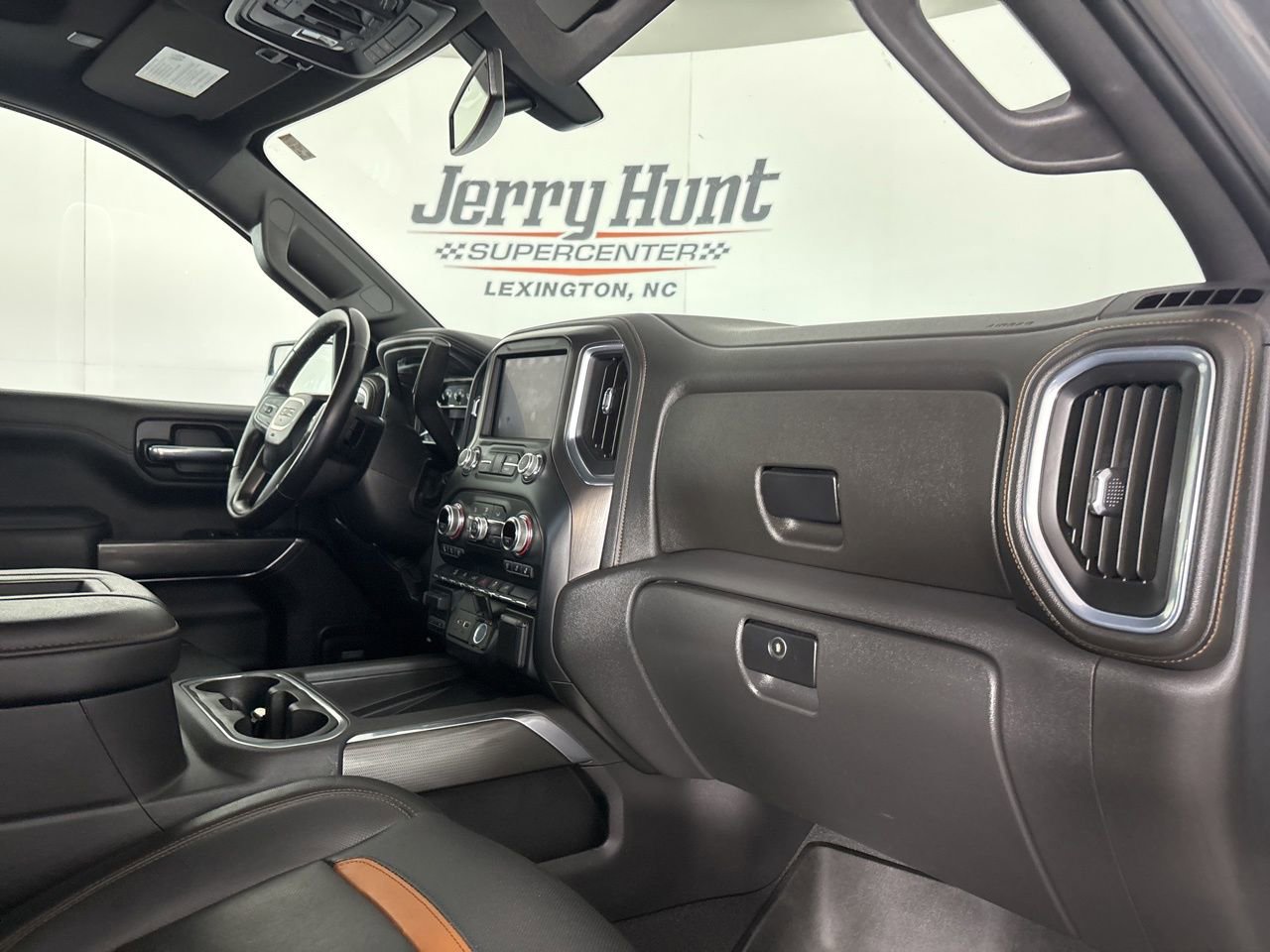 Used 2021 GMC Sierra 1500 AT4 w/ AT4 Preferred Package AWD/4WD image 32