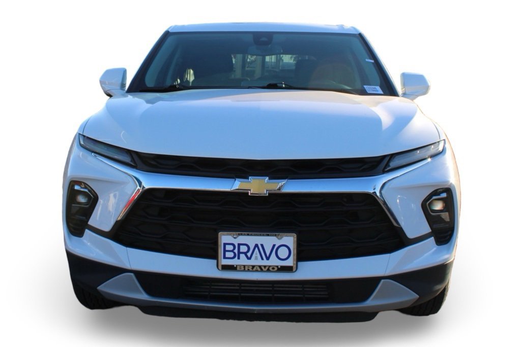 Used 2023 Chevrolet Blazer LT w/ Convenience Package image 2