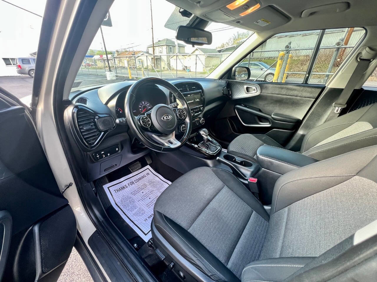 Used 2020 Kia Soul EX FWD image 10
