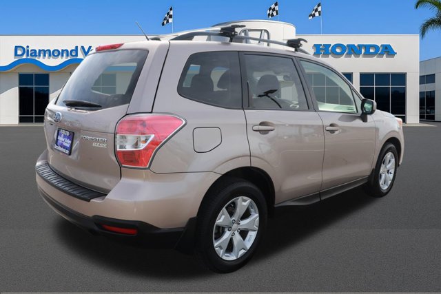 Used 2015 Subaru Forester 2.5i Premium image 8