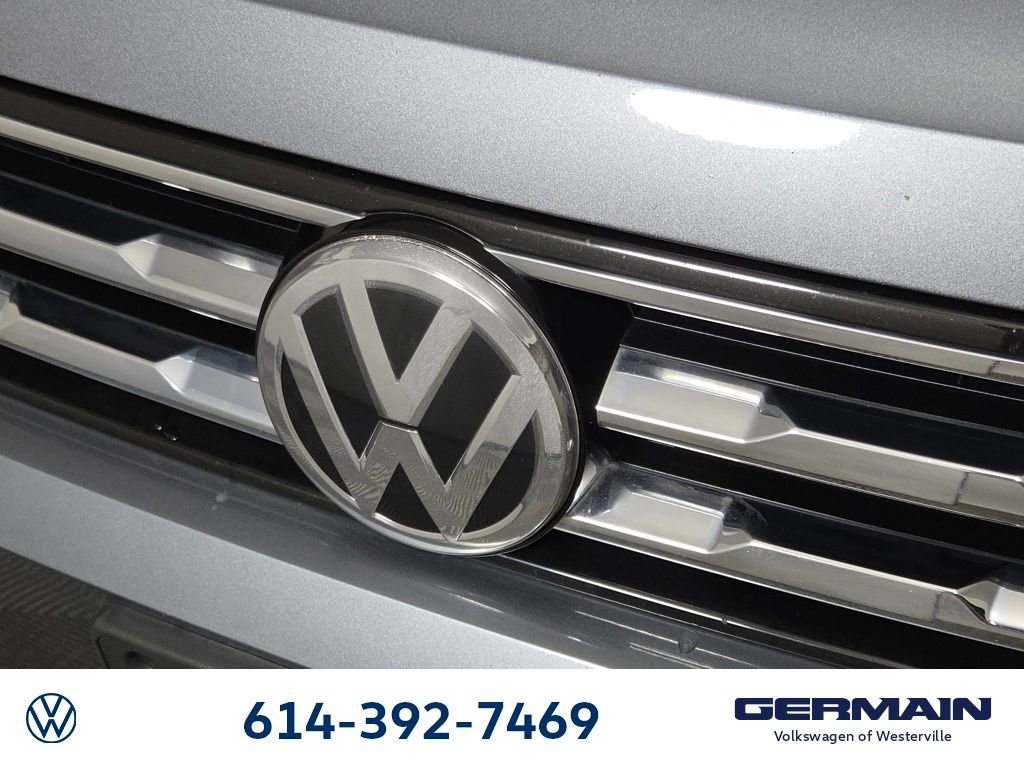 Used 2018 Volkswagen Tiguan SE w/ Panoramic Sunroof Package image 13