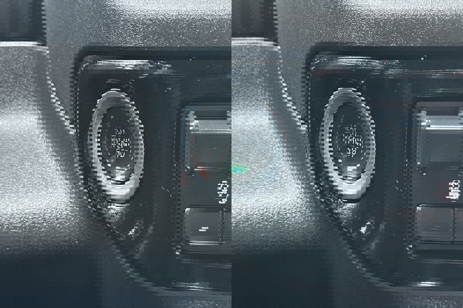 Used 2024 Chevrolet Silverado 1500 LT Trail Boss w/ Convenience Package II image 25