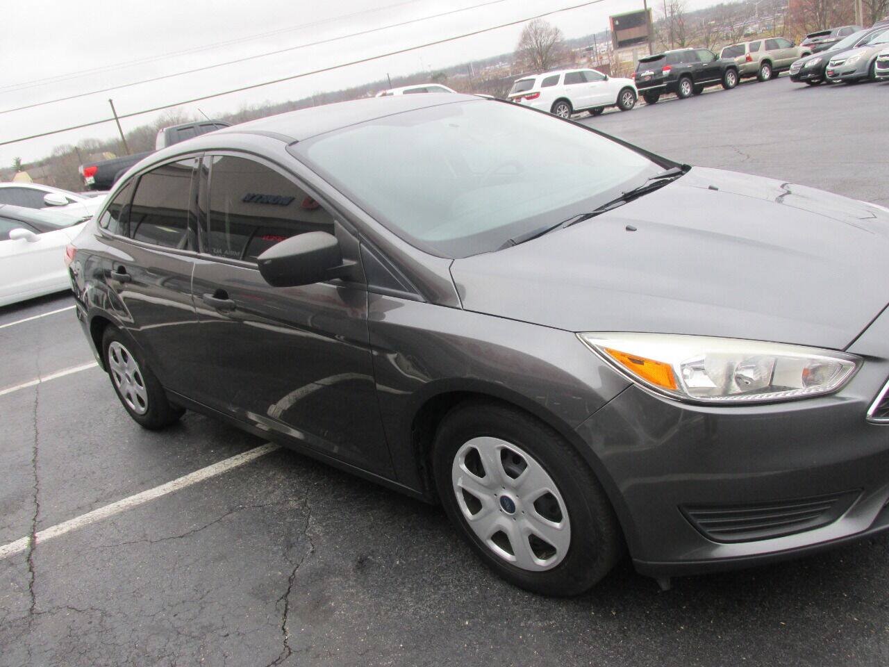 Used 2018 Ford Focus S FWD image 42