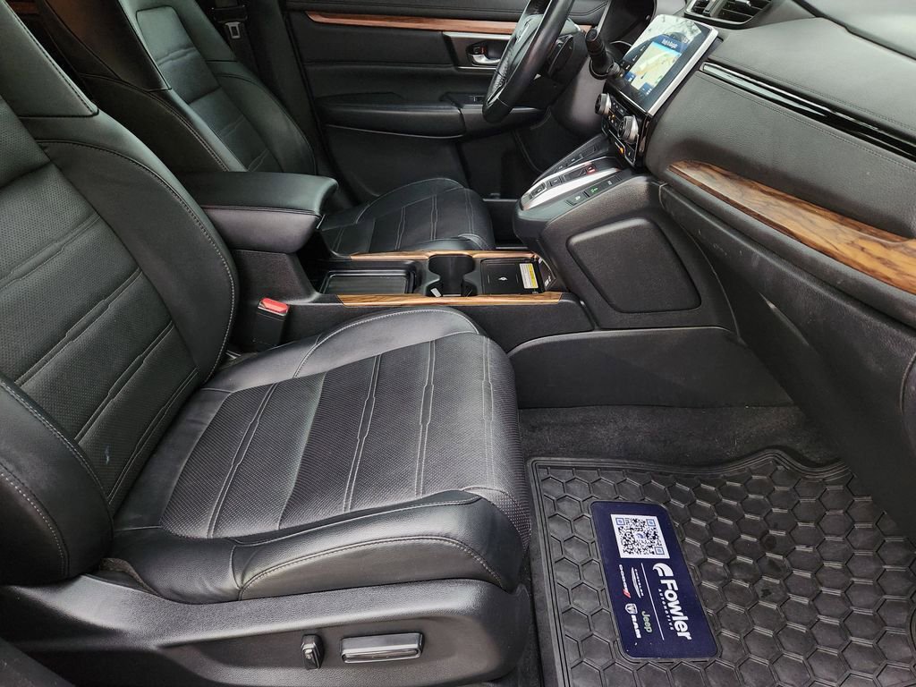 Used 2022 Honda CR-V Touring image 16
