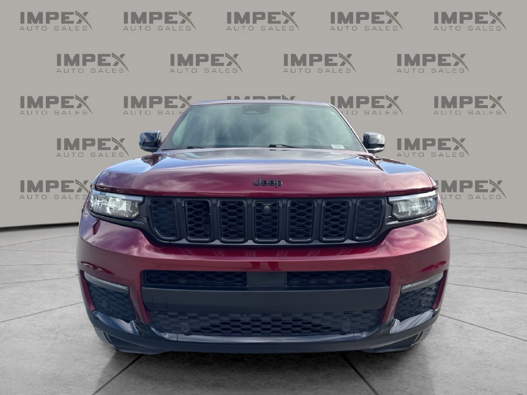 Used 2025 Jeep Grand Cherokee L Limited w/ Luxury Tech Group II AWD/4WD image 8