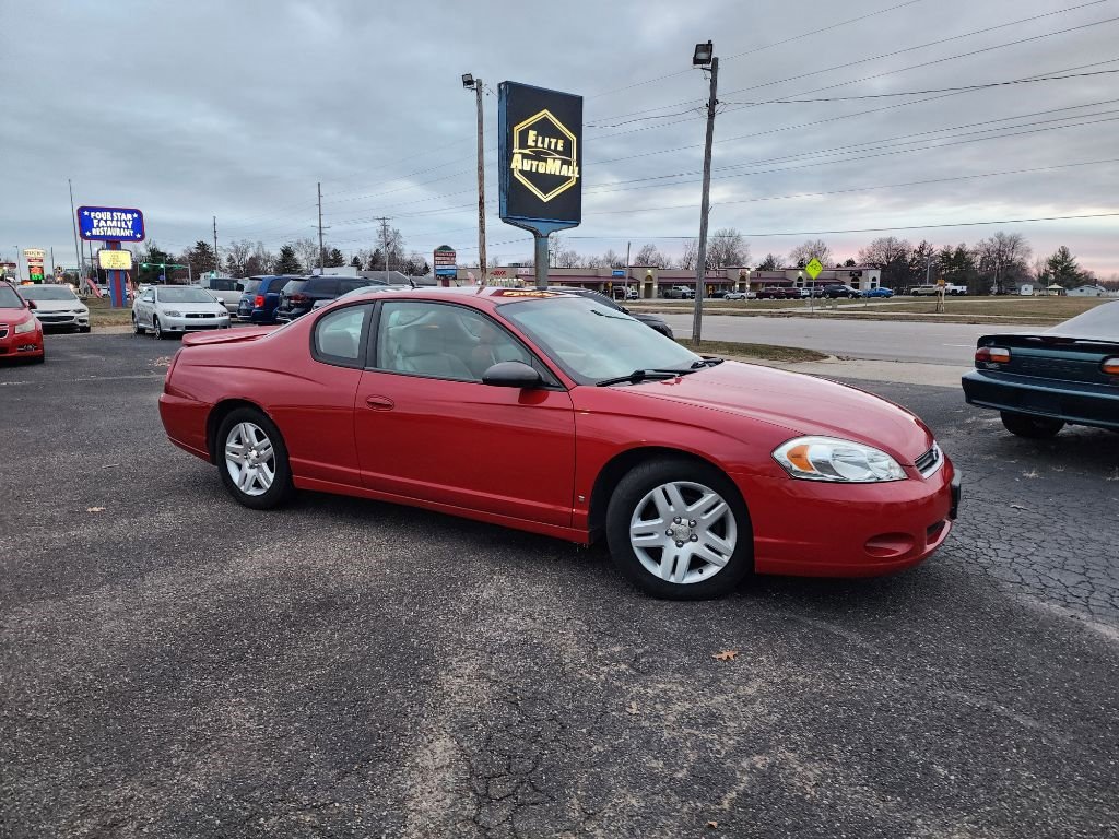 Used 2007 Chevrolet Monte Carlo LT image 3
