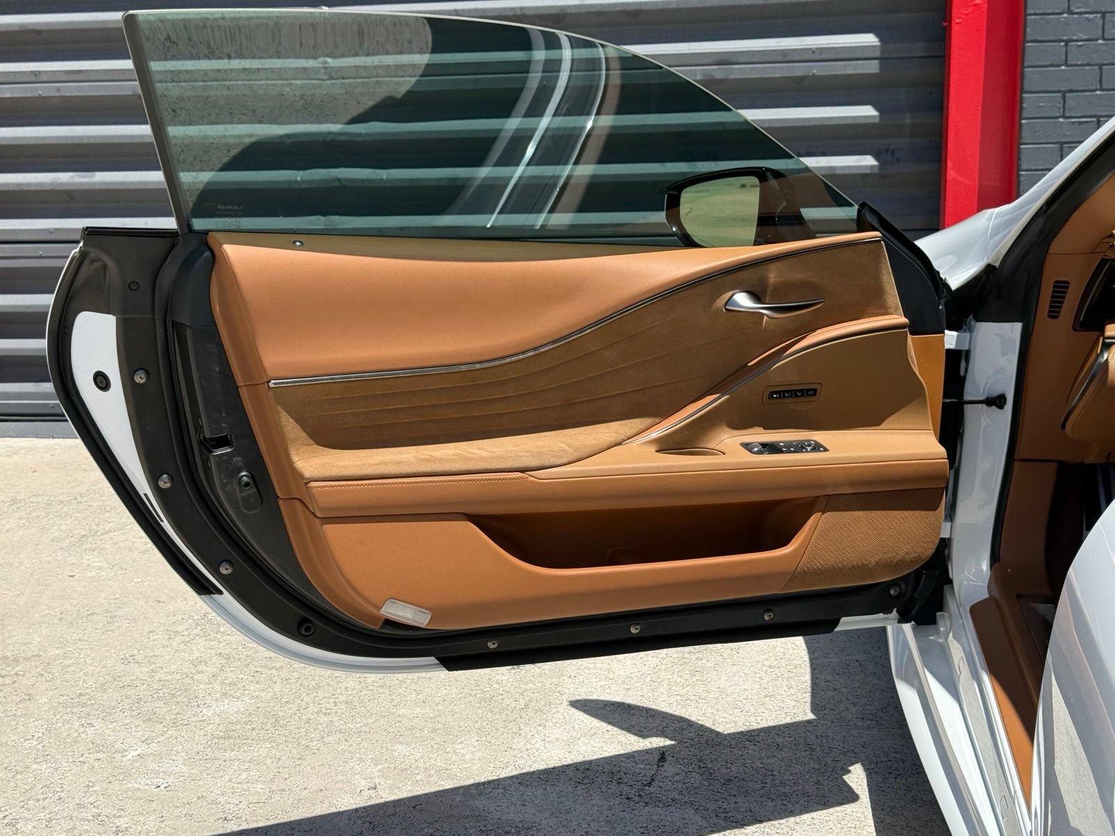 Used 2018 Lexus LC 500 Coupe RWD image 24