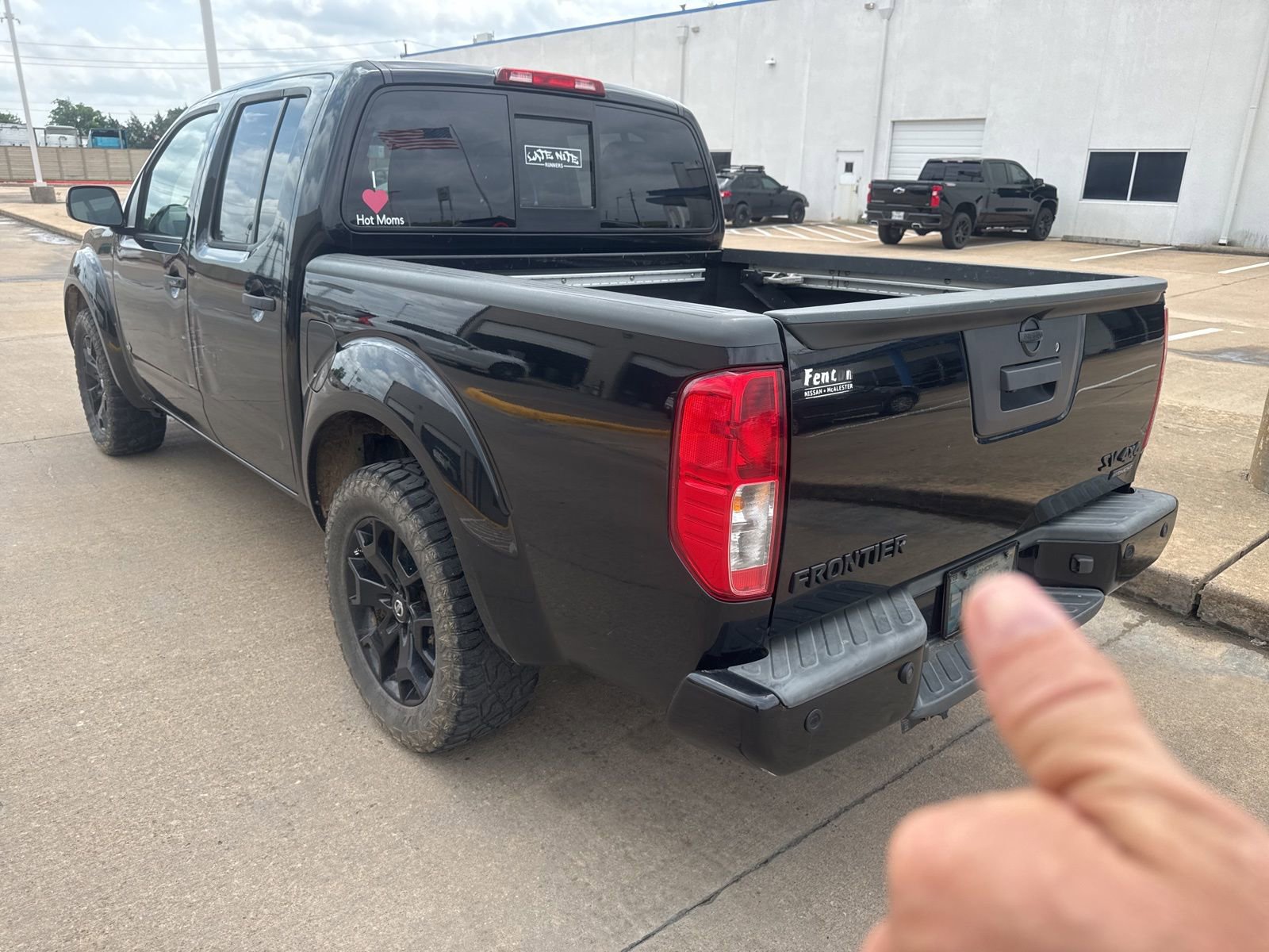 Used 2019 Nissan Frontier SV w/ Value Truck Package AWD/4WD image 3