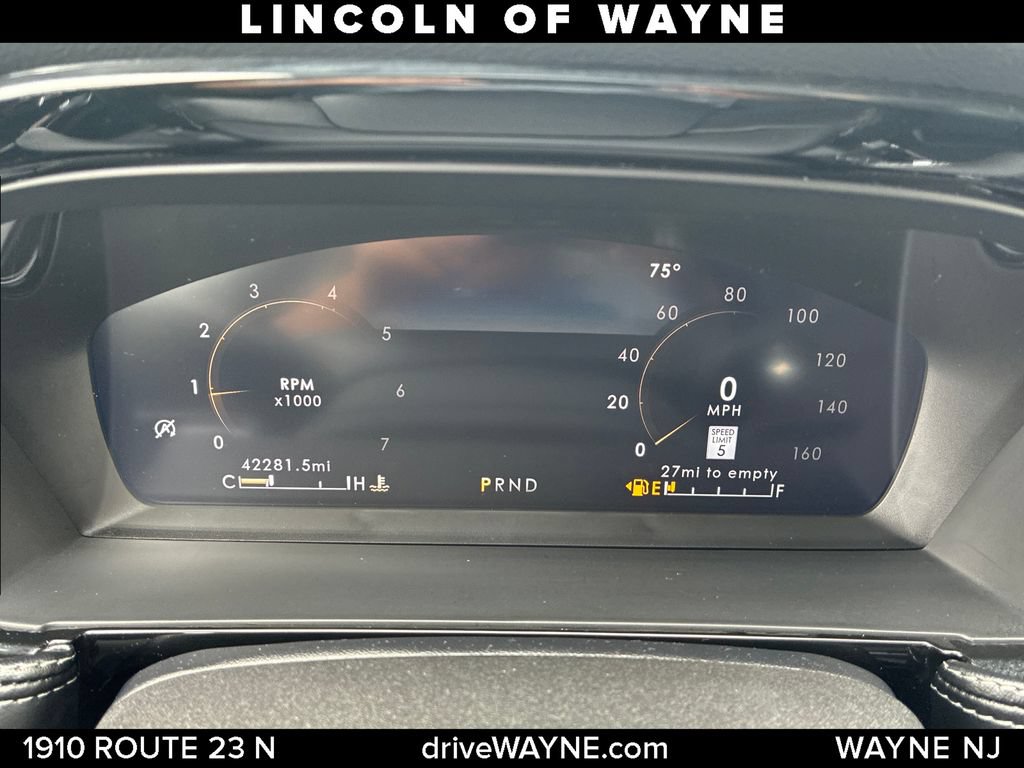 Certified 2022 Lincoln Corsair Reserve w/ Equipment Group 201A AWD/4WD image 17