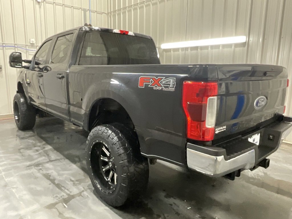 Used 2019 Ford F250 XL w/ STX Appearance Package image 20