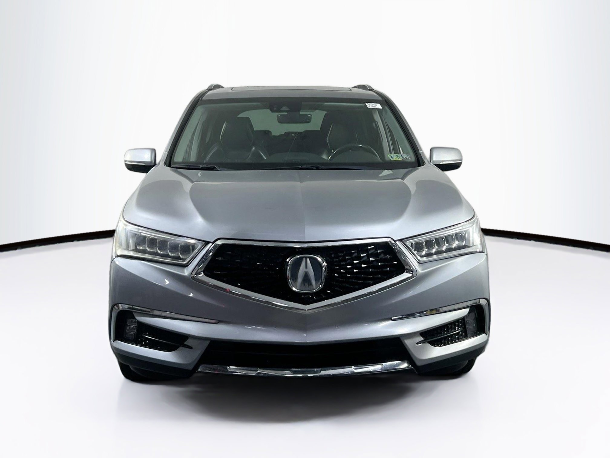Used 2017 Acura MDX SH-AWD image 2