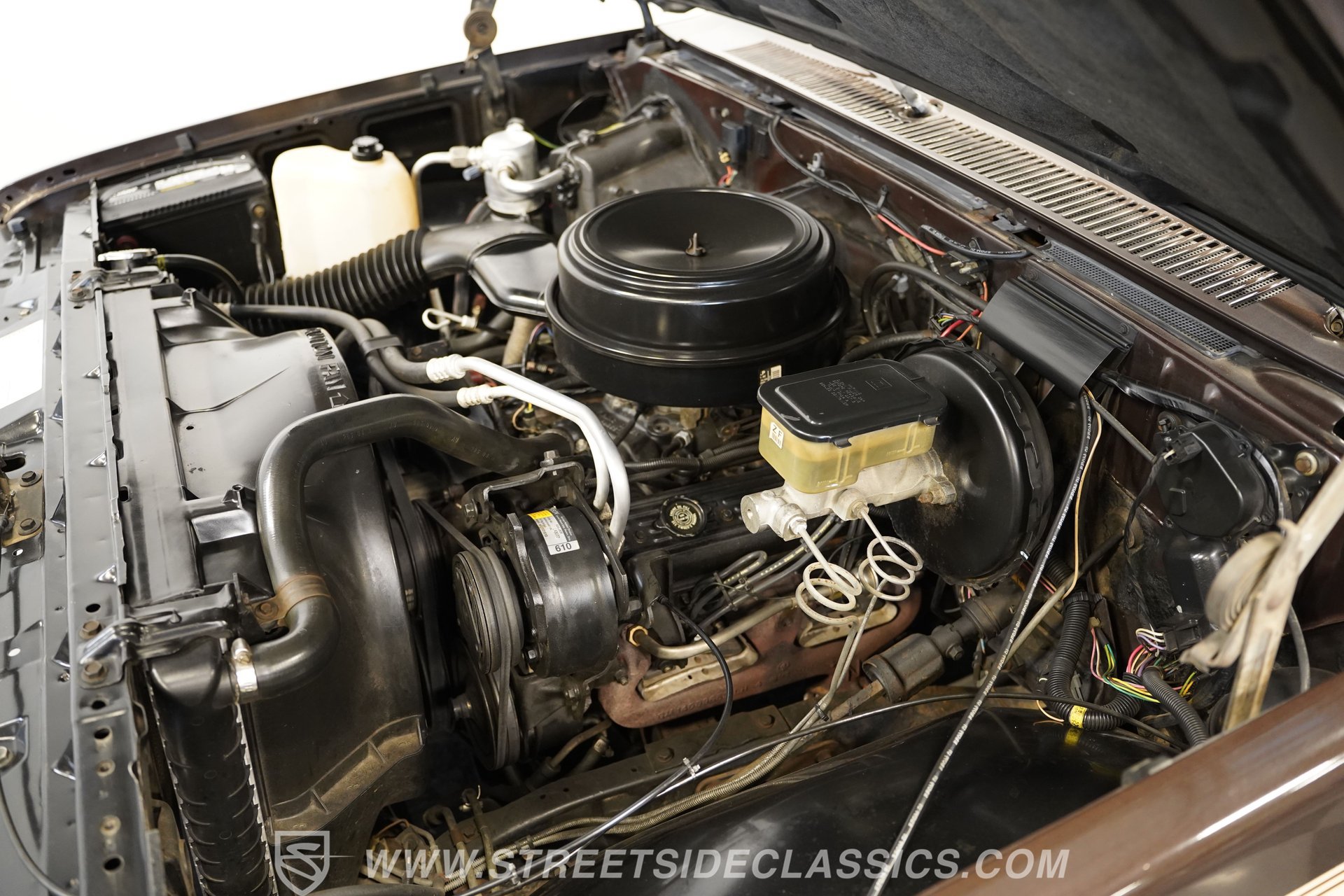 Used 1987 Chevrolet Silverado 1500 1500 RWD image 40