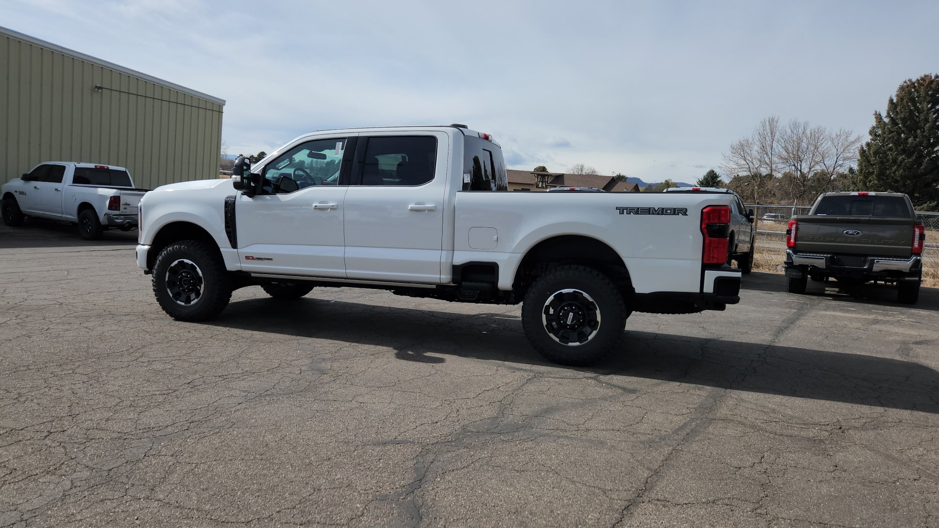 New 2026 Ford F250 Platinum w/ Tremor Off-Road Package image 7