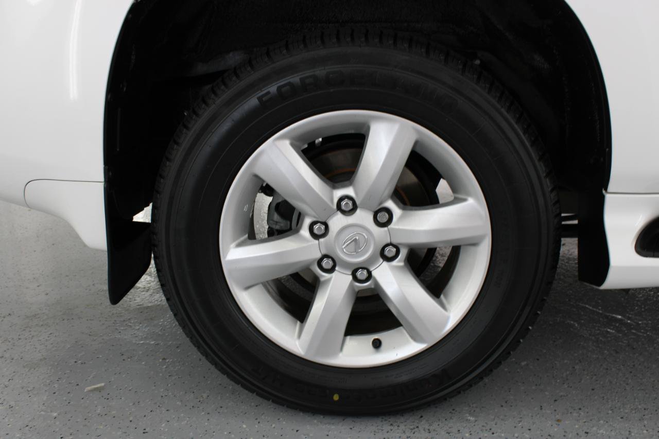 Used 2012 Lexus GX 460 w/ Comfort Plus Pkg AWD/4WD image 86