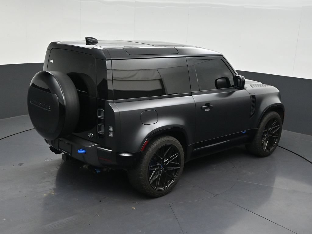 Used 2023 Land Rover Defender 90 V8 AWD/4WD image 18