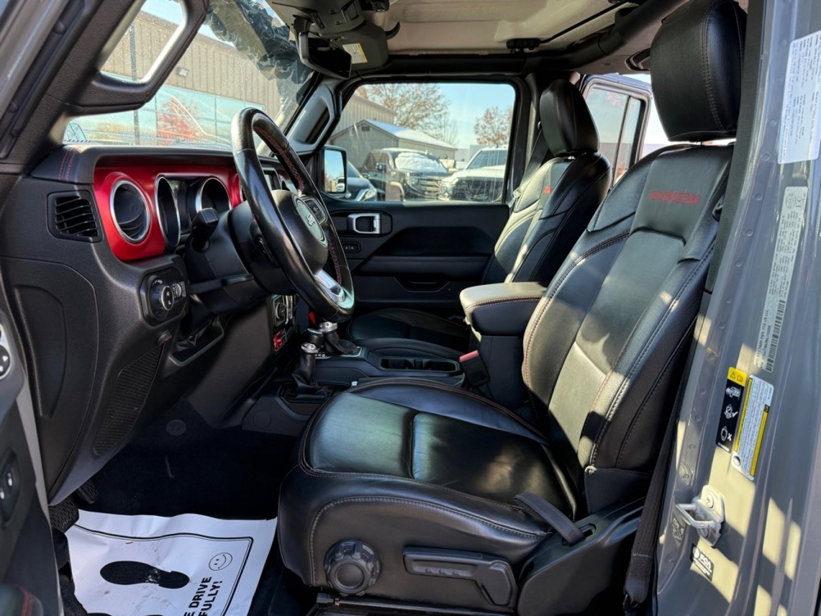 Used 2022 Jeep Gladiator Rubicon w/ Cold Weather Group image 10