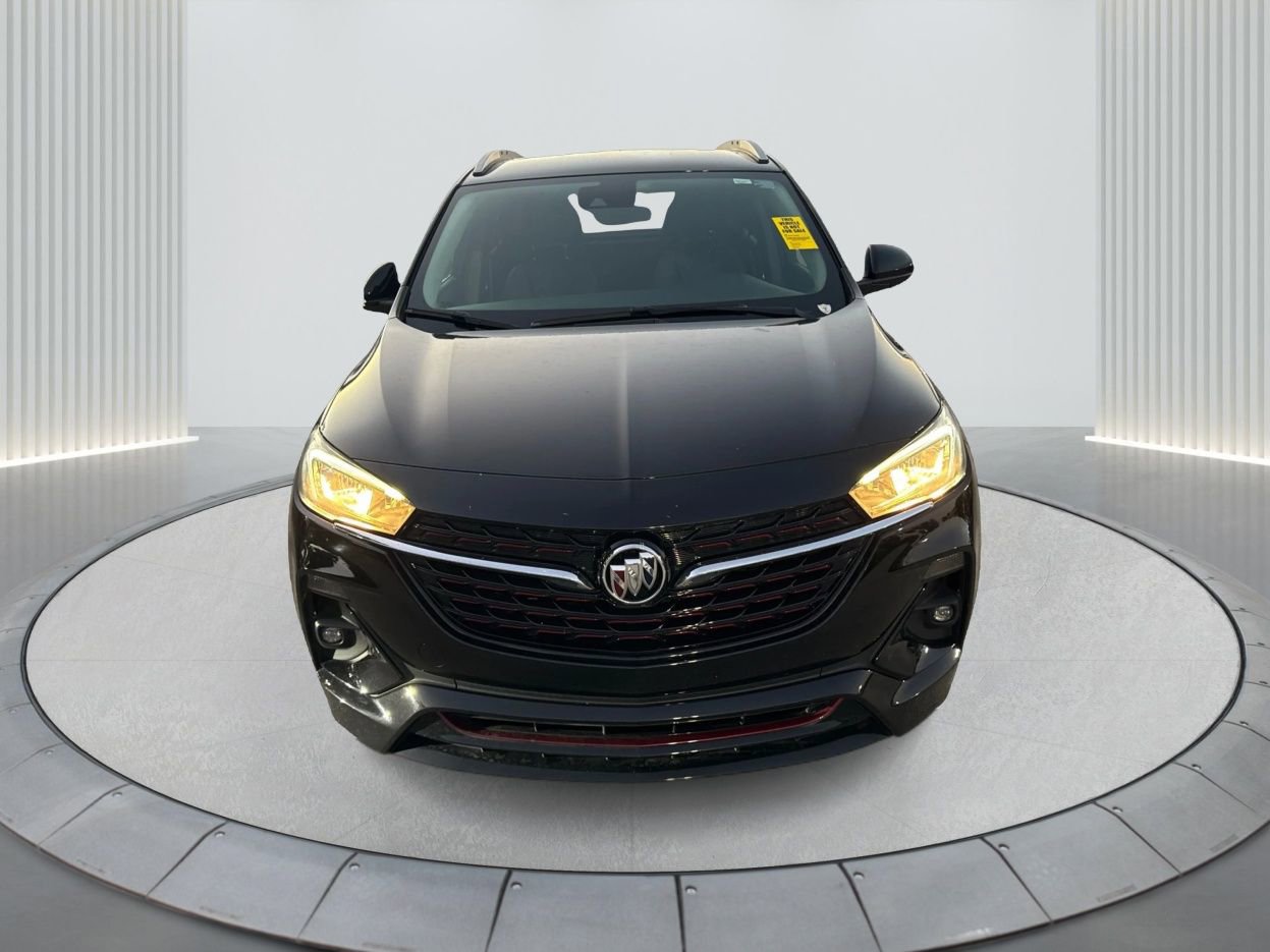Used 2023 Buick Encore GX Select w/ Sport Touring Package image 2