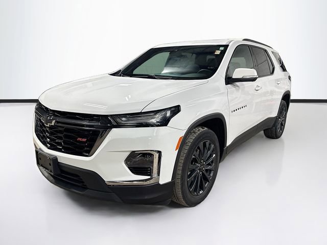 Used 2023 Chevrolet Traverse RS w/ LPO, Floor Liner Package AWD/4WD image 3