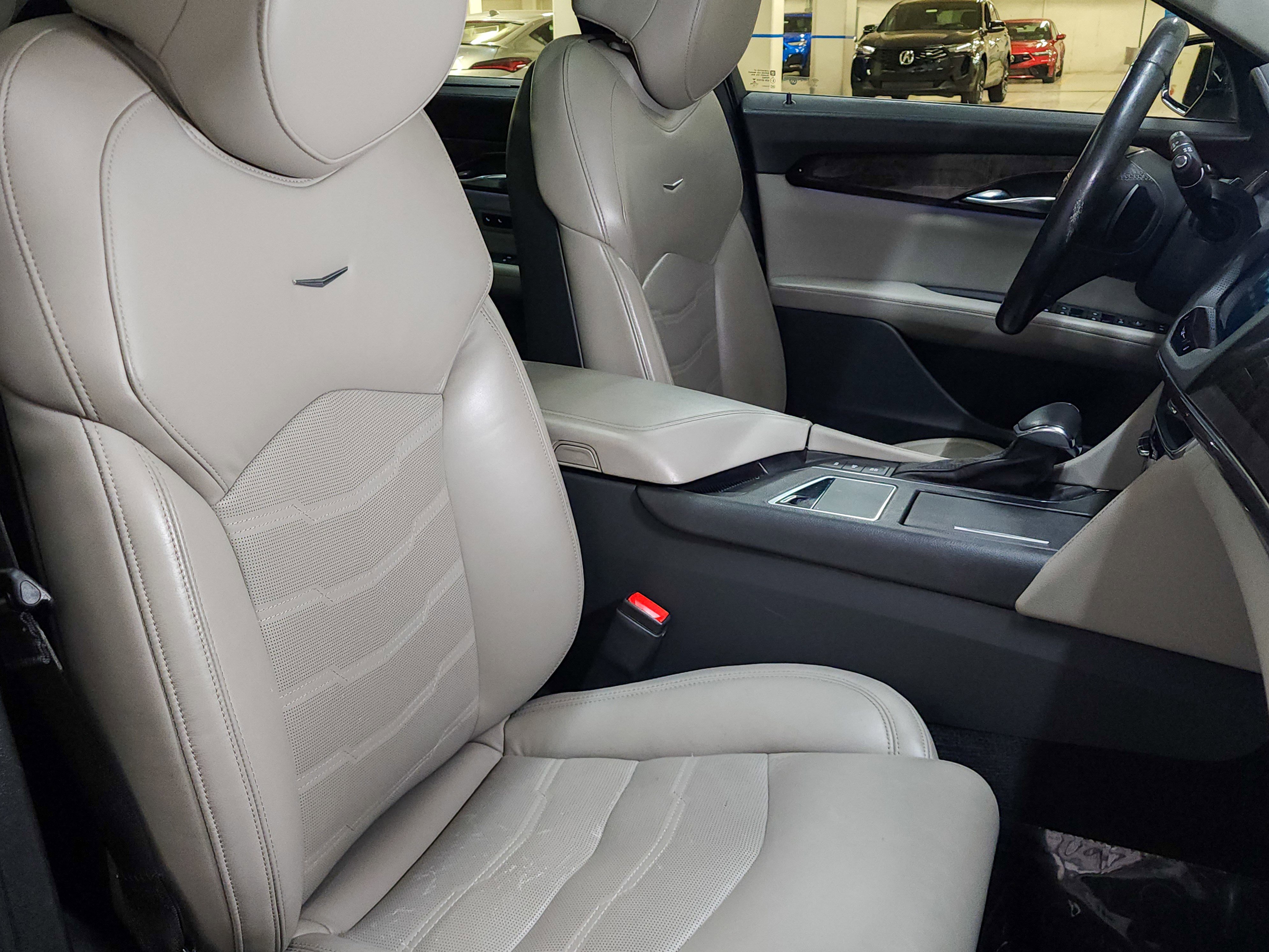 Used 2018 Cadillac CT6 Luxury image 56