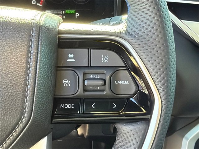 Used 2025 Toyota Sequoia Platinum image 33