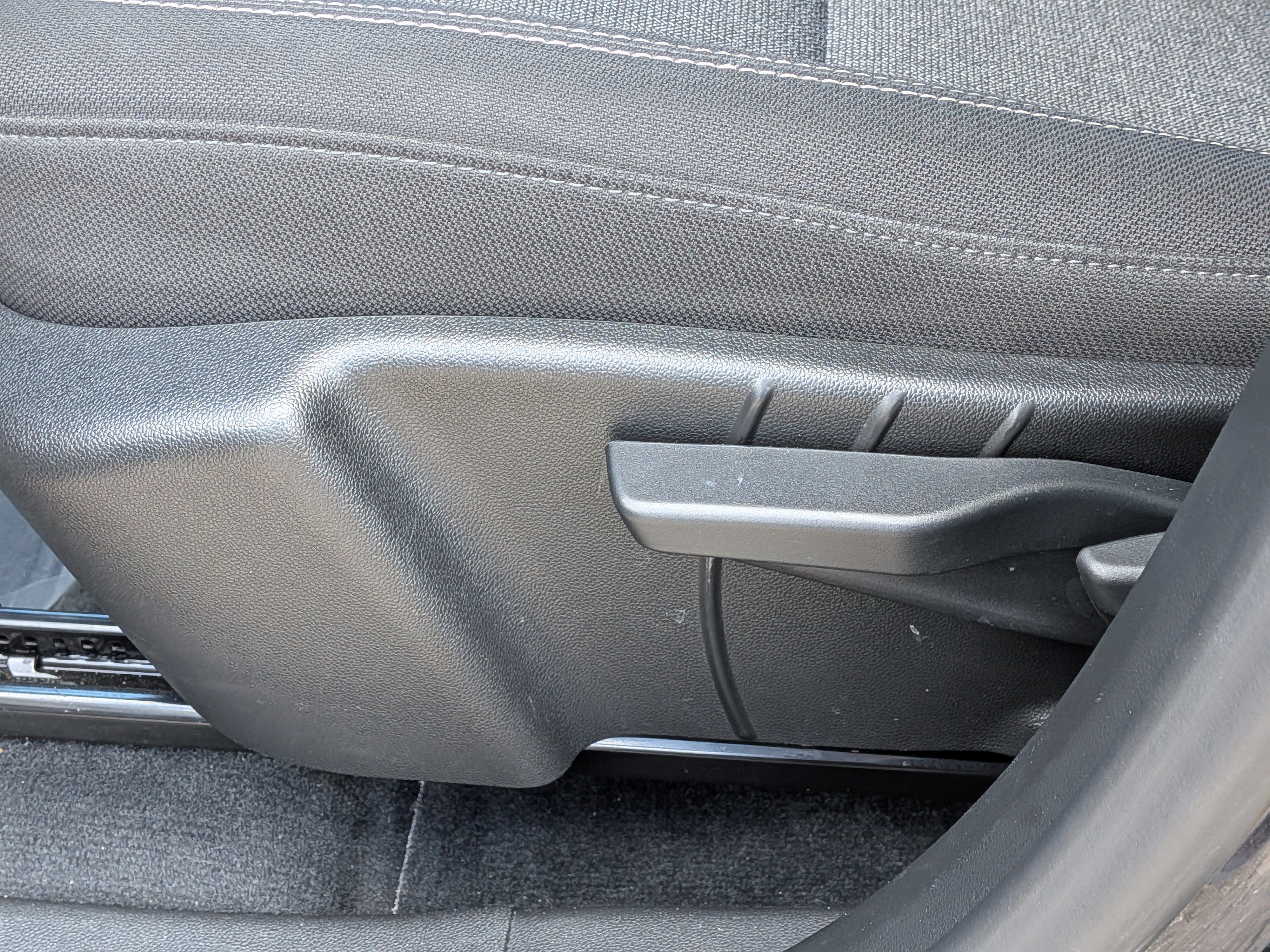 Used 2025 GMC Terrain Elevation FWD image 22