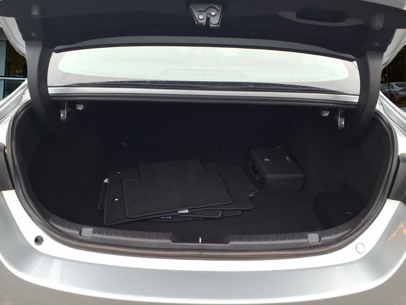 Used 2019 MAZDA MAZDA3 Sedan w/ Preferred Package image 19