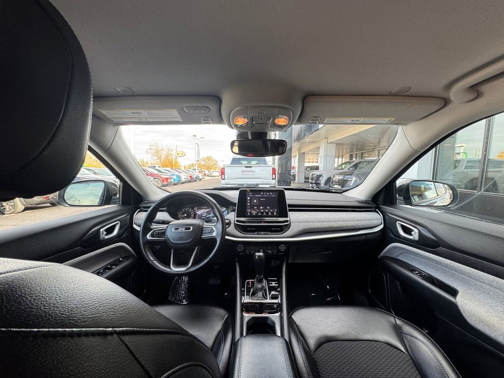 Used 2022 Jeep Compass Latitude w/ Convenience Group image 22