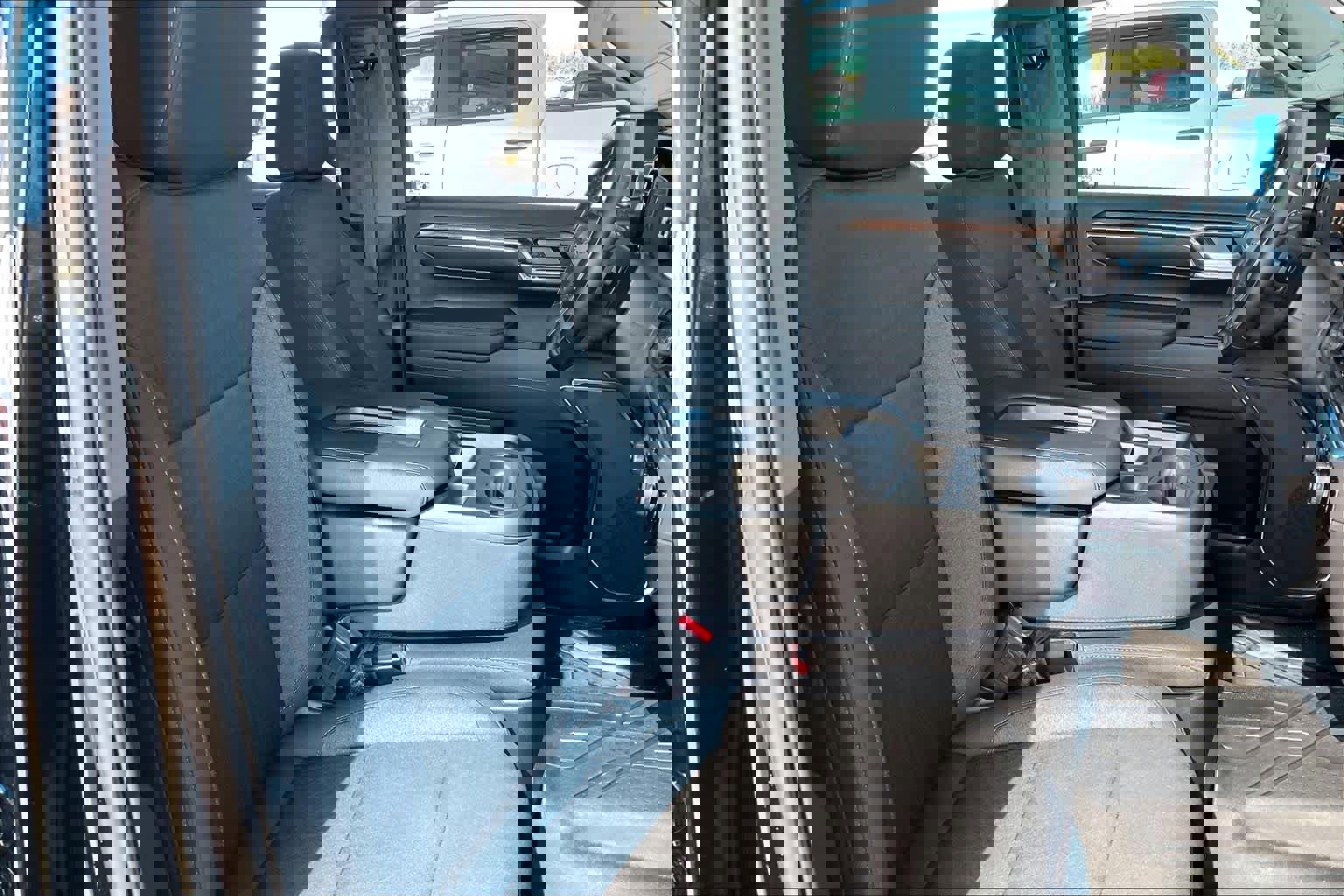 Certified 2024 Chevrolet Silverado 1500 RST image 7