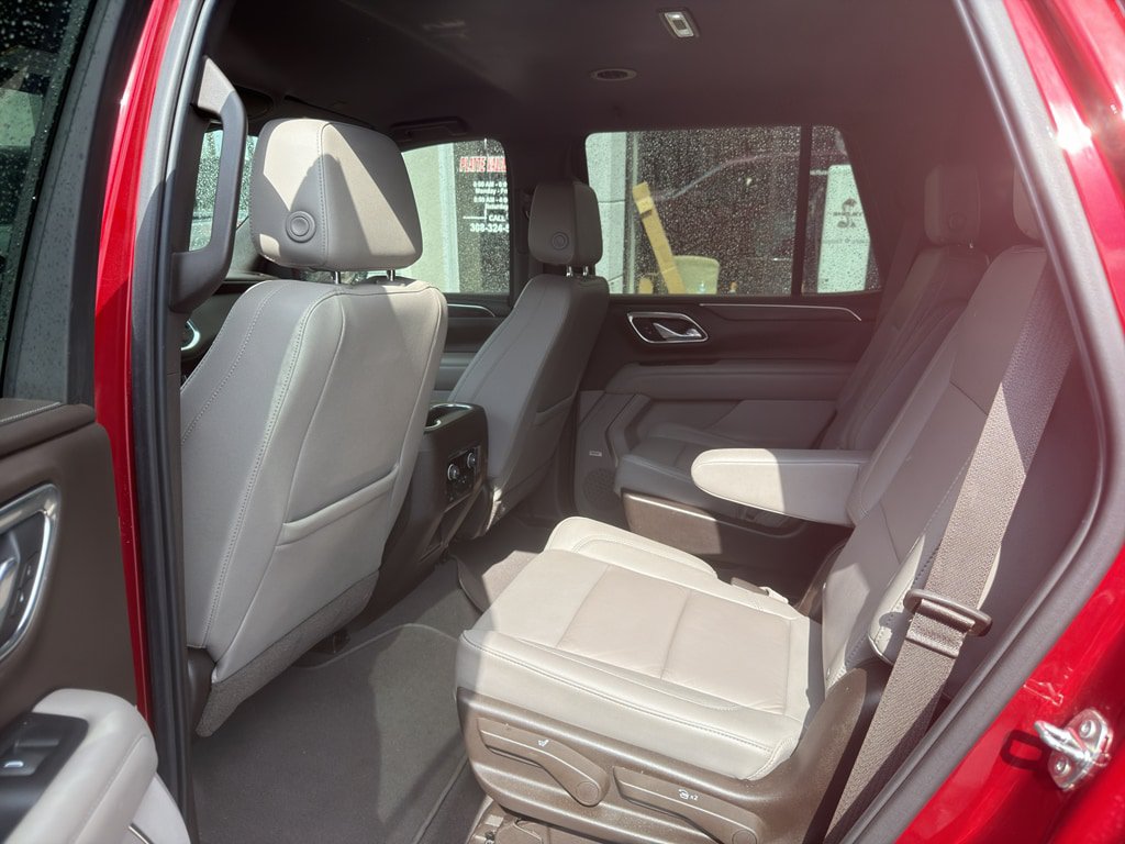 Used 2021 Chevrolet Tahoe Z71 AWD/4WD image 9