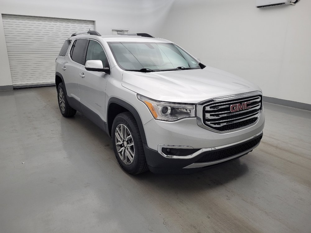 Used 2018 GMC Acadia SLE FWD image 13