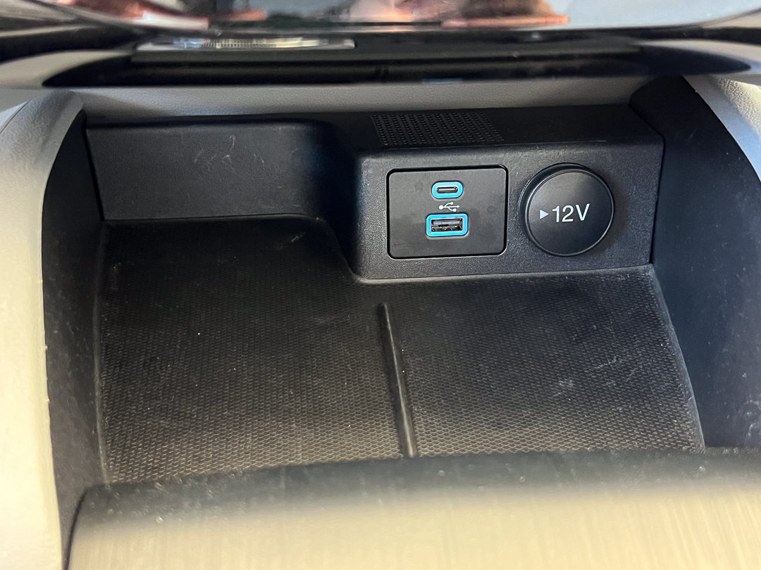 Used 2023 Ford Escape Active w/ Tech Pack #1 AWD/4WD image 26