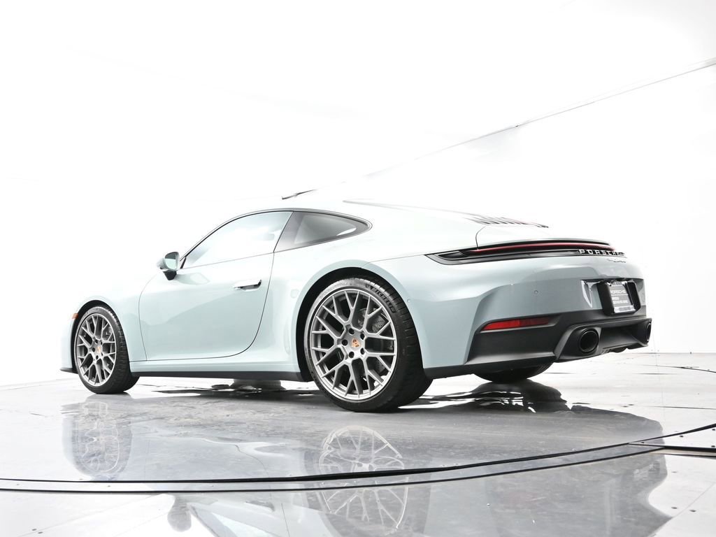 Certified 2025 Porsche 911 Carrera RWD image 45