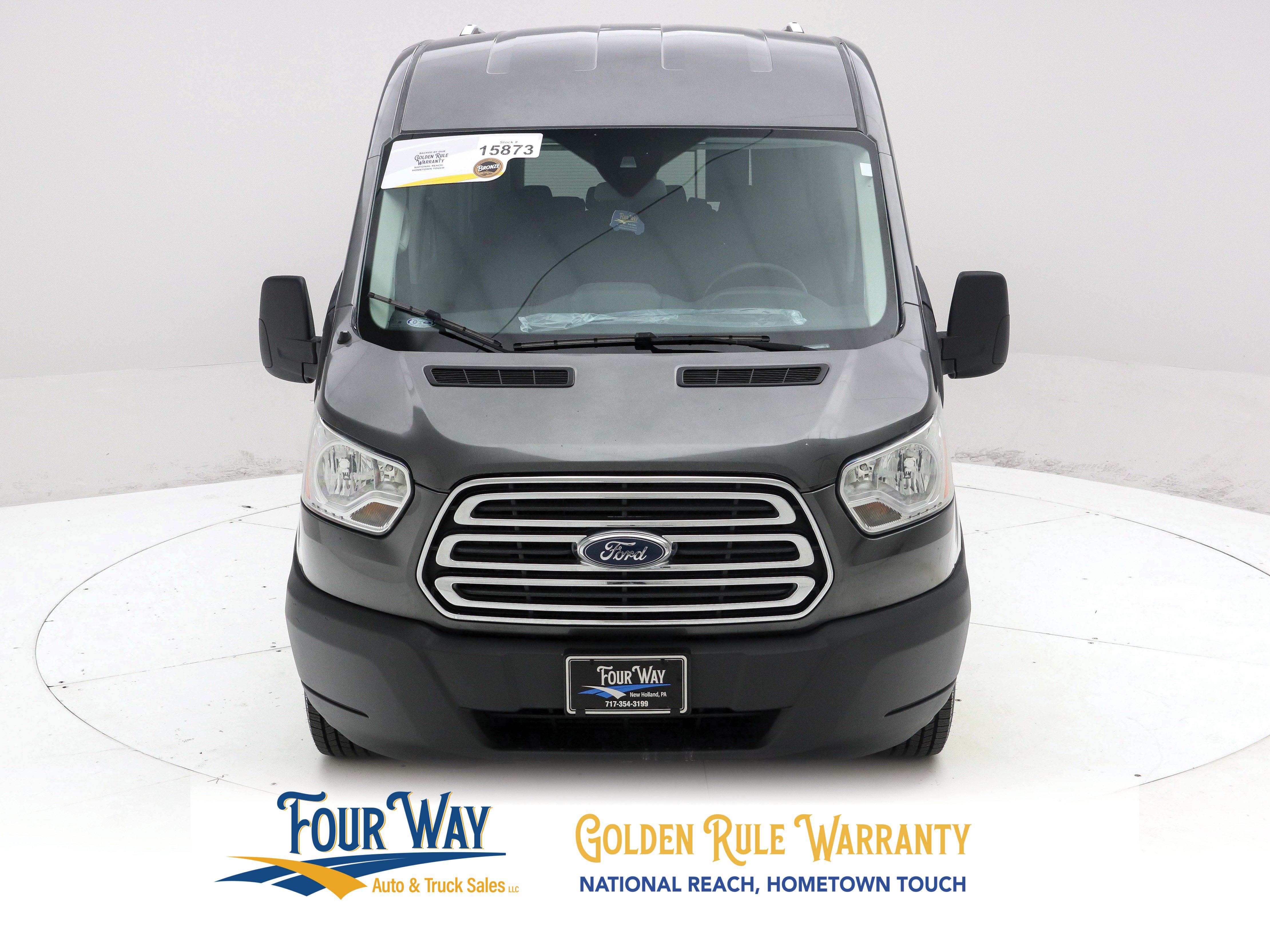 Used 2016 Ford Transit 350 XLT RWD image 9