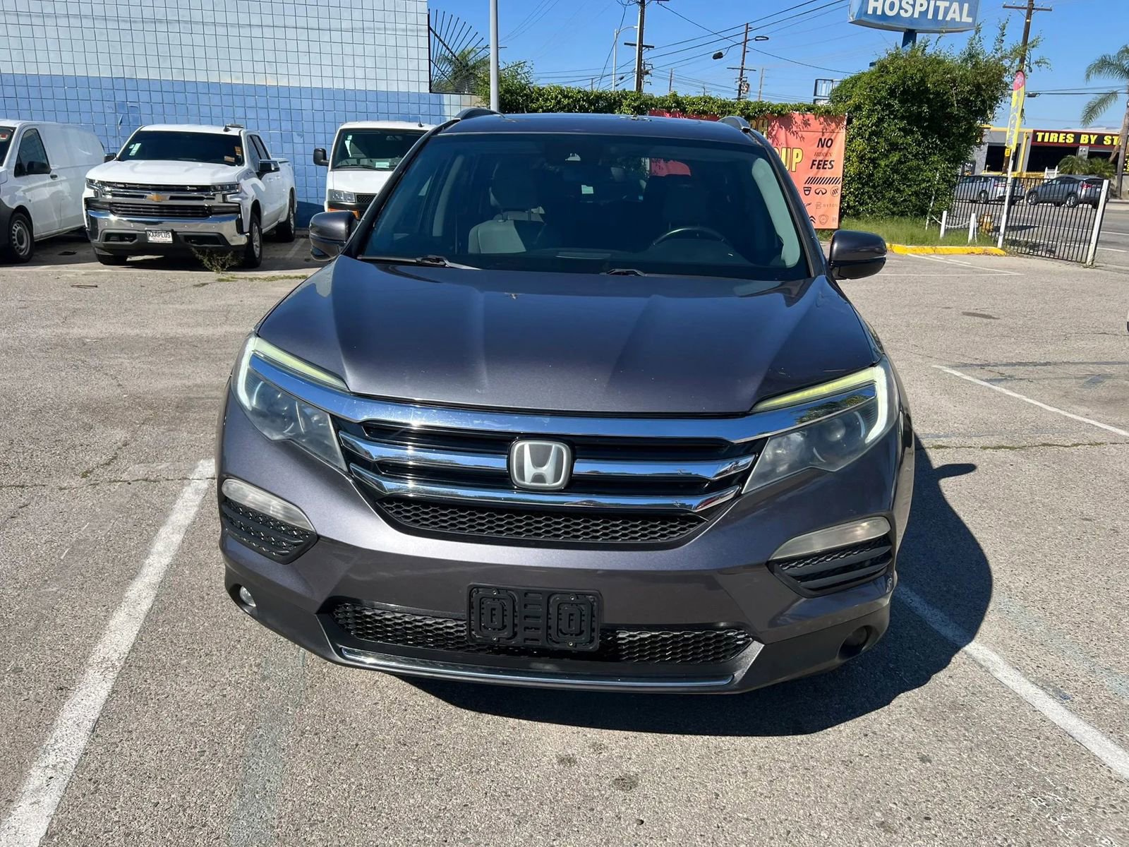 Used 2016 Honda Pilot Touring image 2