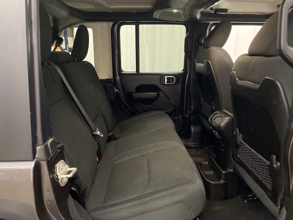 Used 2024 Jeep Wrangler Unlimited Rubicon 4xe AWD/4WD image 18