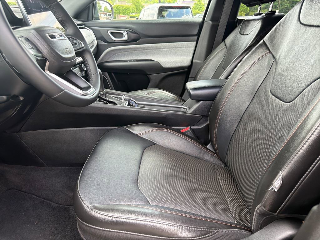 Used 2023 Jeep Compass Latitude AWD/4WD image 26