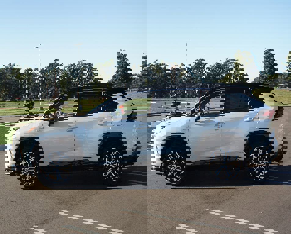 Used 2024 Toyota RAV4 XSE image 13