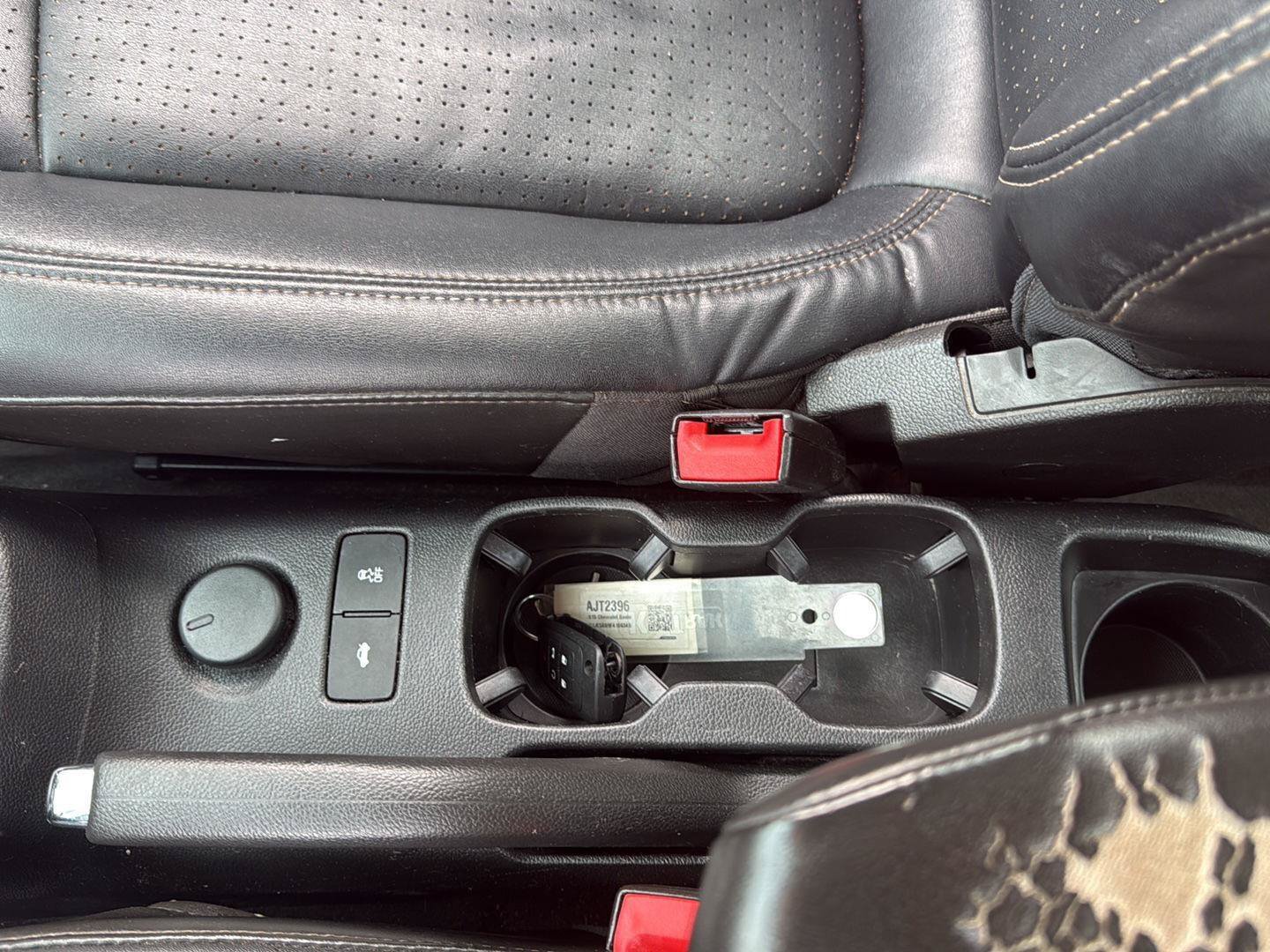 Used 2015 Chevrolet Sonic LTZ FWD image 26
