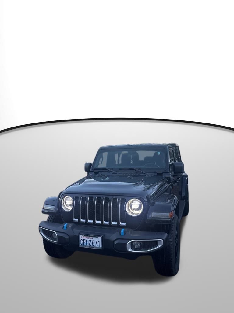 Used 2023 Jeep Wrangler Unlimited Sahara w/ Cold Weather Group image 5
