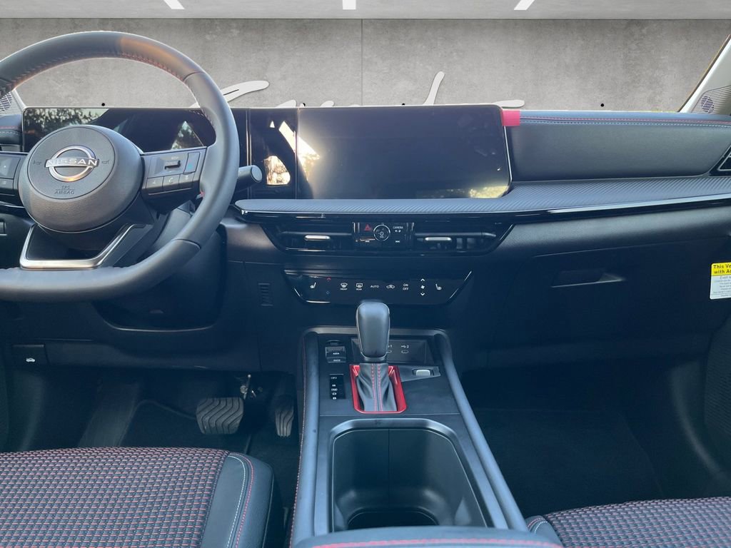 New 2026 Nissan Kicks SR w/ Cold Weather Package image 20