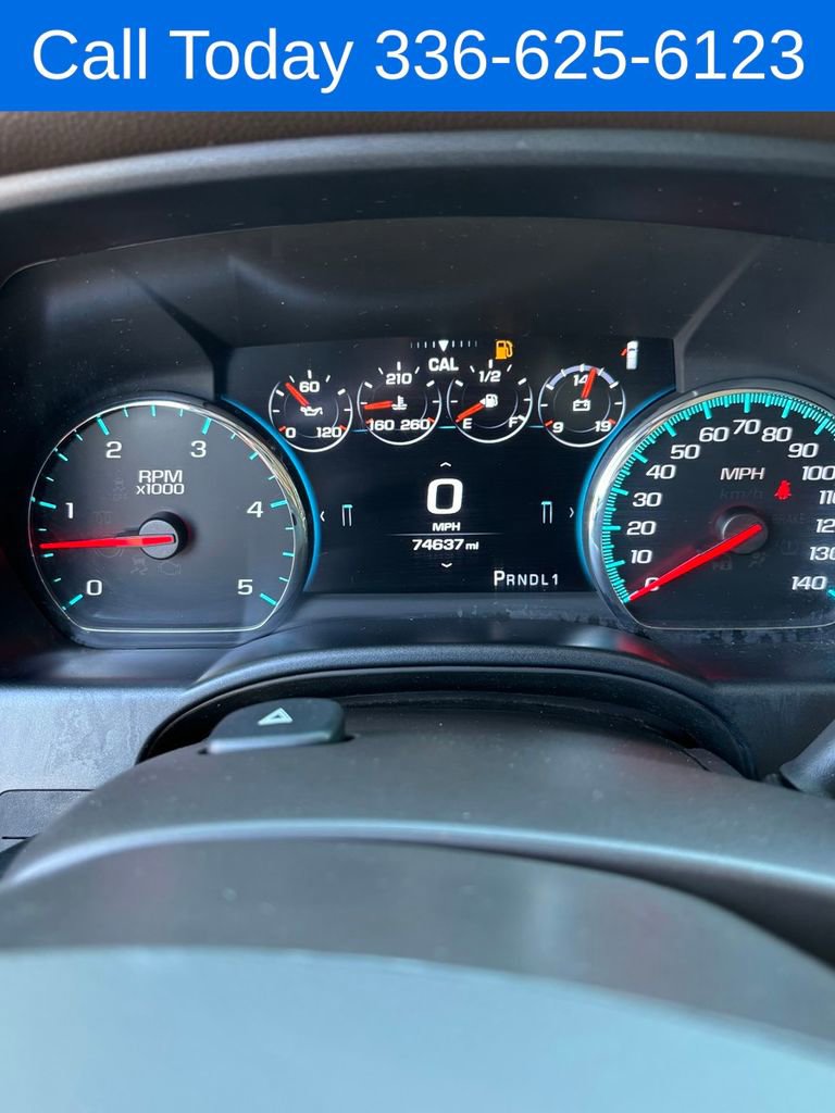 Used 2017 GMC Sierra 2500 Denali w/ Duramax Plus Package AWD/4WD image 18