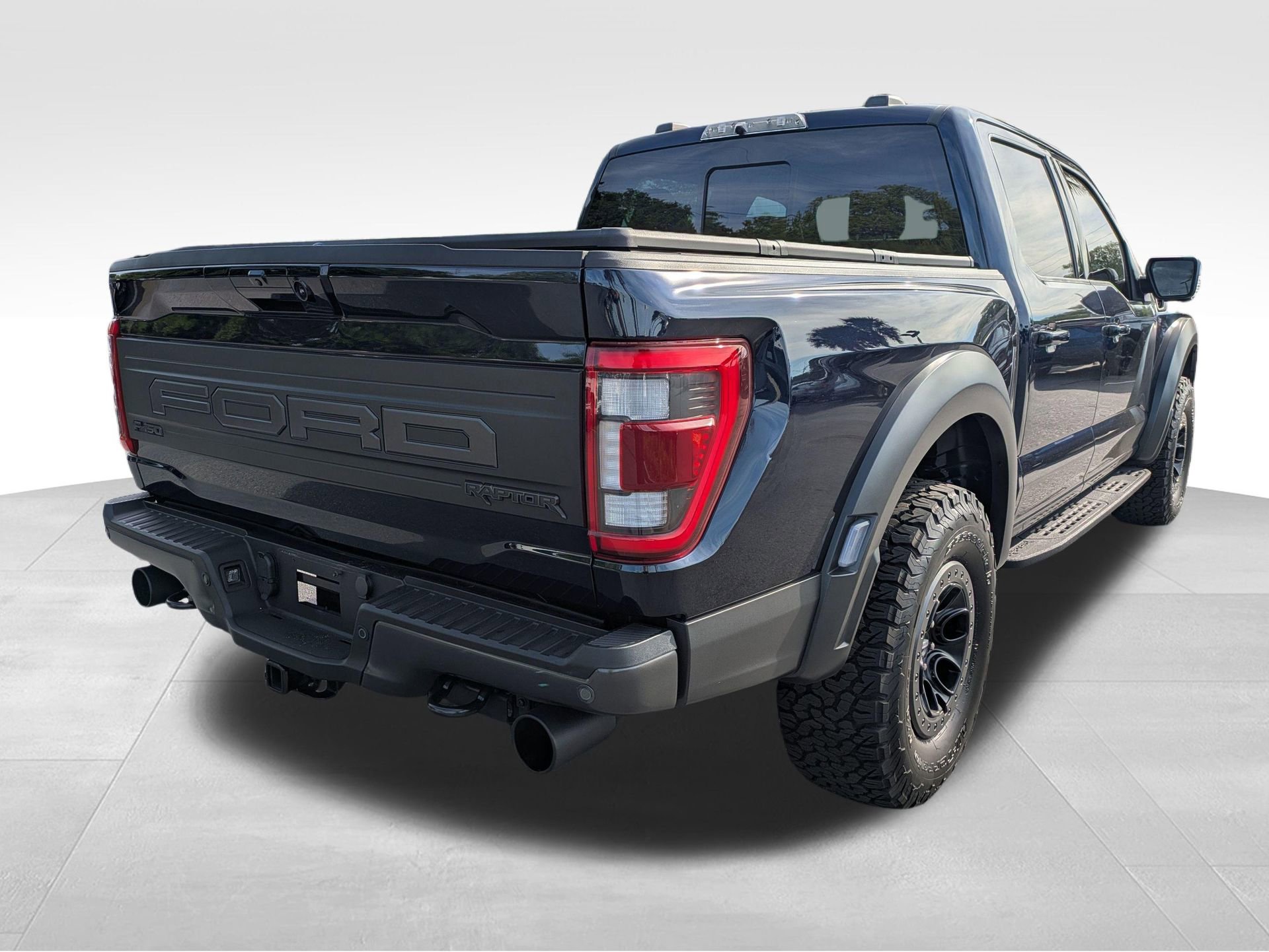 Used 2023 Ford F150 Raptor w/ Blue Interior Package image 5