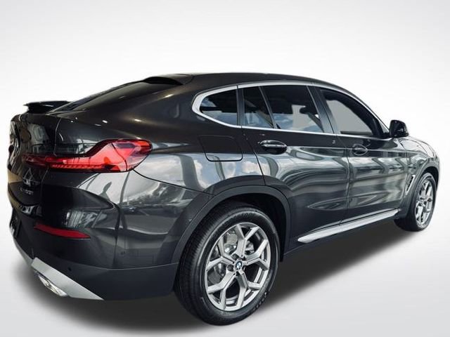 New 2025 BMW X4 xDrive30i w/ Premium Package image 4