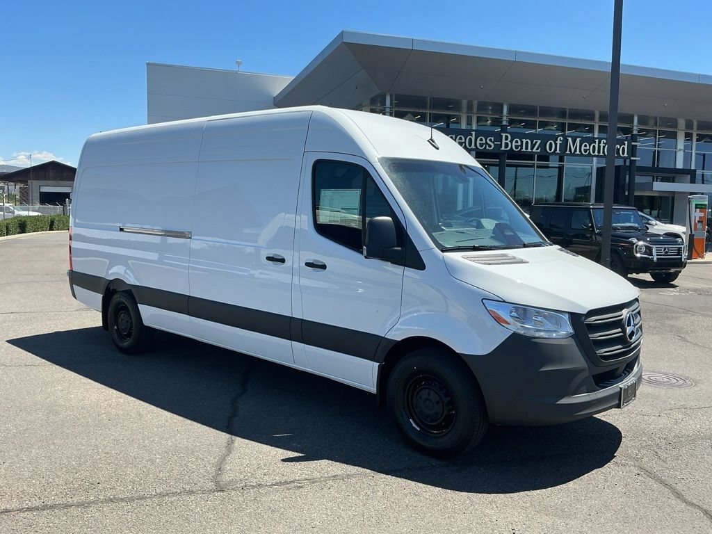 New 2026 Mercedes-Benz Sprinter 2500 image 6