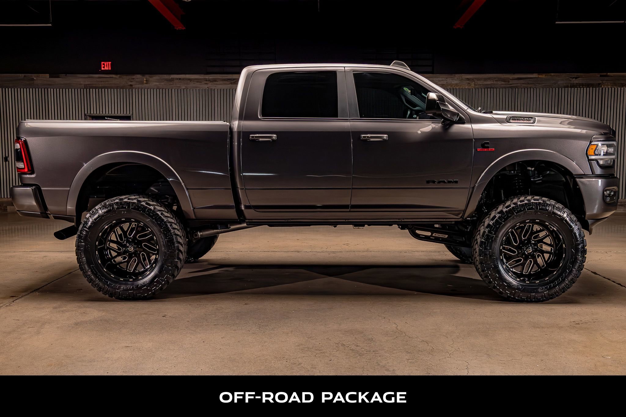 Used 2021 RAM 2500 Laramie w/ Night Edition image 10