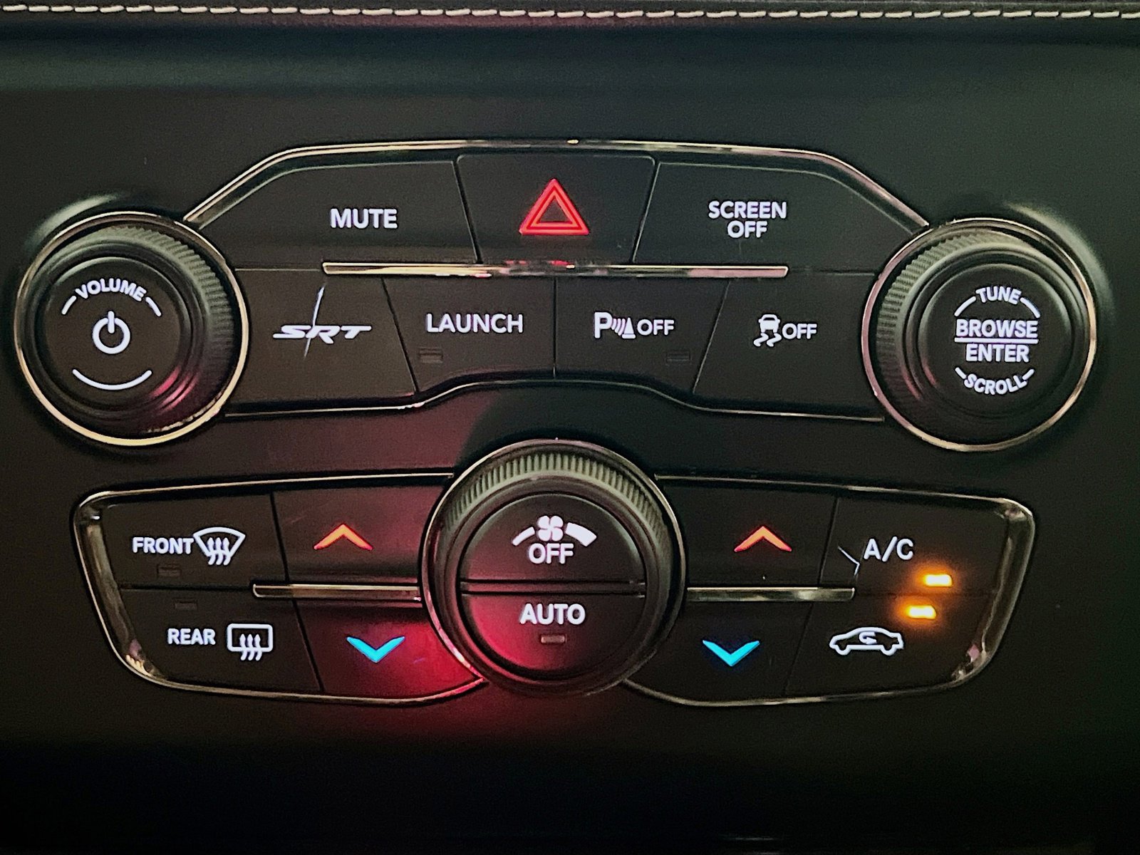 Used 2022 Dodge Charger SRT Hellcat w/ Harman/Kardon Audio Group image 12